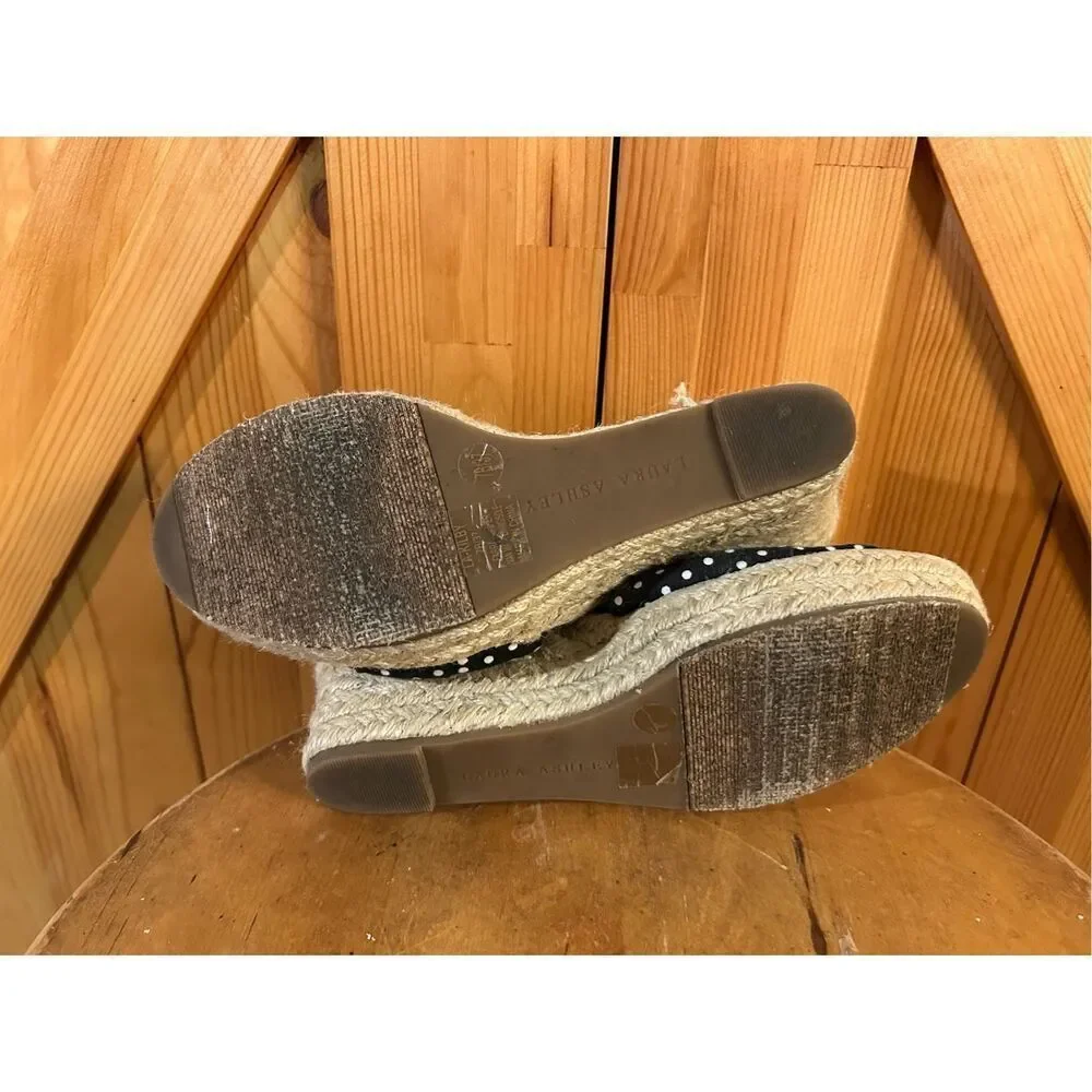 Laura Ashley KILBY Wedge Sandals Espadrilles Shoes black white dots SZ 7B